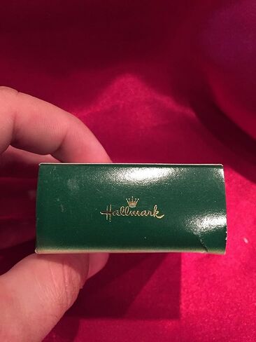 Hallmark 2005 Mini Ornament LUCKY SLOT MACHINE - DIE-CAST METAL Really Works! in Saudi Arabia