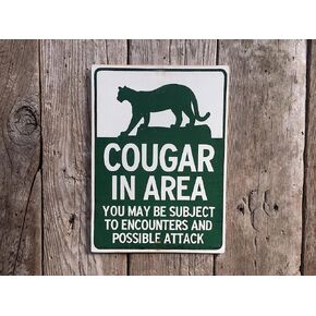 Eeypy Cougar Warning Sign Campground Sign National Park Wildlife Mountain Lion Sign Vintage Cat Bar Metal Signs for Outside Home D¨¦cor 8x12 Inch