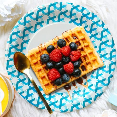 Blue Paper Plates 10 Inch - Pack of 150, Microwave-Safe, Cut Resistant, Soak-Proof, Sturdy Disposable Plates For Everyday Breakfast, Lunch, & Dinner Meals. in Saudi Arabia