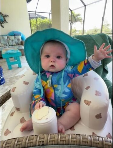 مقعد أطفال قابل للنفخ للأطفال من عمر 3 إلى 36 شهرًا، مضخة هواء مدمجة، مقعد لدعم الطفل في الصيف، كرسي للأطفال الصغار للجلوس، كرسي استحمام للأطفال على الأرض (الدب) in Kuwait