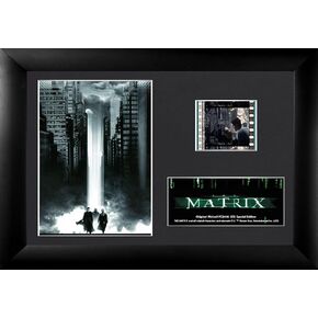 Trend Setters The Matrix - Matrix Code - FilmCells عرض تقديمي لسطح المكتب MiniCell مقاس 7 × 5 بوصات - يتميز بمشبك فيلم مقاس 35 مم مع حامل حامل - مجموعة أفلام مرخصة رسميًا