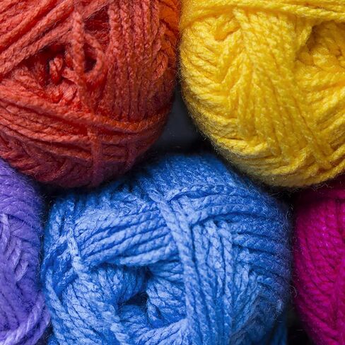 منسوجات أرجوانية | خيوط صوفية - وزن فائق النعومة #4 | 6 بونبونات أكريليك كبيرة للكروشيه والحياكة بألوان متنوعة (الأحمر والأسود والأصفر والأخضر والأزرق والبرتقالي) | 100 جرام (3.5 أونصة) لكل كرة in Kuwait
