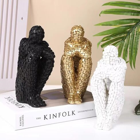 مجموعة تماثيل صغيرة للمفكر مكونة من 3 قطع، الصمت هو حرفة ذهبية فن تجريدي من الراتنج لغرفة المعيشة المنزلية، ديكور بسيط لطاولة القهوة، ديكور سطح الطاولة in Saudi Arabia