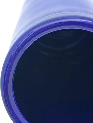 حامل مظلة من البورسلين الأبيض العتيق مقاس 24 بوصة من Red Lantern in Kuwait