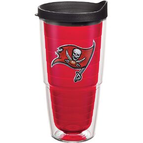 كوب Tervis مصنوع في الولايات المتحدة الأمريكية بجدار مزدوج NFL Tampa Bay Buccaneers معزول يحافظ على المشروبات باردة وساخنة، 24oz، الشعار الأساسي - أحمر داخلي