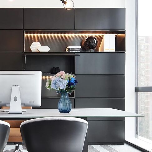 مزهريات زجاجية مصنوعة يدويًا، زجاجة مموجة صغيرة الحجم، مزهريات زخرفية ذات مظهر عتيق، مزهريات زخرفية لغرفة المعيشة في المزرعة الريفية، والمطبخ، وحفلات الزفاف، وطاولة المكتب المركزية التي تعرض الزهور (أخضر) in Kuwait