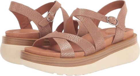 صندل مسطح للنساء من Gentle Souls من Kenneth Cole in Kuwait