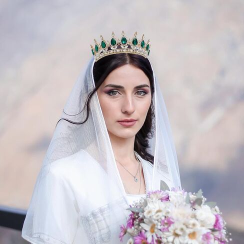 Tiara Crown for Women Crystal Queen Crowns Princess Tiaras with Comb Royal Crown for Wedding, Christmas, Halloween, Birthda, party, Prom, Anniversaries in Saudi Arabia