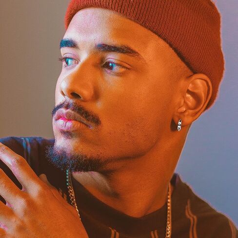 Thunaraz الأقراط المغناطيسية السوداء للرجال الأقراط وهمية تشيكوسلوفاكيا المغناطيس الأقراط الصليب هوب استرخى كليب على الأقراط للرجال النساء مجوهرات غير مثقوبة in Kuwait