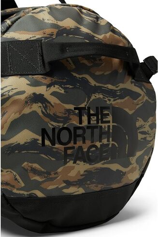 ذا نورث فيس شنطة دفل من بيس كامب ال نيو رمادي داكن واخضر بطباعة مموهة/ تي ان اف اسود، مقاس واحد in Kuwait