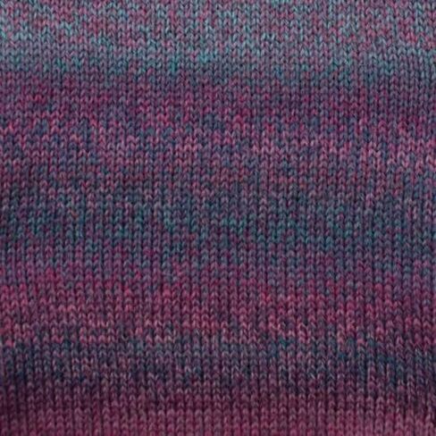 حزمة من قطعتين من جوارب Patons Kroy Socks FX Yarn مع أقلام تحديد الغرز من Bella's Crafts (ألوان صدفية) in Kuwait