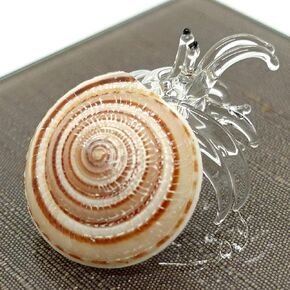Sea Shell Seashell Hermit Crab Conch Tiny Miniature Figurines Beach Animals Hand Blown Glass Art Natural Collectible Gift Home Décor, T (Beige White)
