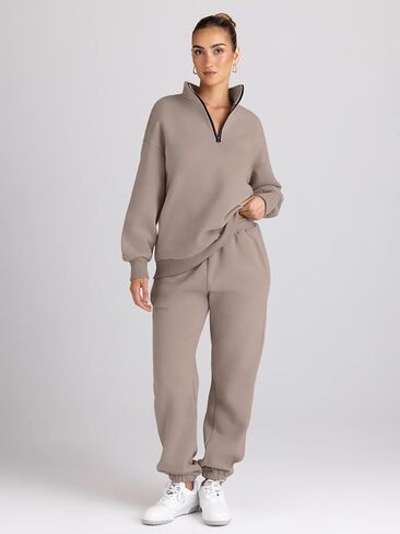 Trendy Queen Womens 2 Piece Outfits Long Sleeve Sweatsuits Sets Half Zip Sweatshirts with Joggers Sweatpants in Saudi Arabia