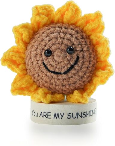 دمية حياكة البطاطس الإيجابية من Sikyby مع بطاقة ملهمة لتقليل الضغط، لعبة مضحكة لتزيين السيارة والمكتب فريدة من نوعها in Kuwait