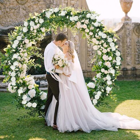 cocoboo 26.2ft 4pcs إكليل الورد الأبيض، فاينز الزهور الاصطناعية، إكليل الورد الأبيض الحريري وهمية، إكليل الزهور المعلقة لحفل زفاف قوس المنزل والحديقة في الهواء الطلق ديكورات الحائط in Kuwait