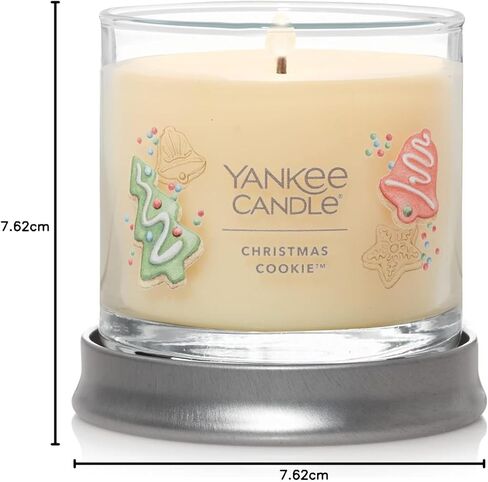 Yankee Candle Balsam & Cedar Scented, Signature 4.3oz Small Tumbler Single Wick Candle, Over 20 Hours of Burn Time, Christmas | Holiday Candle in Kuwait