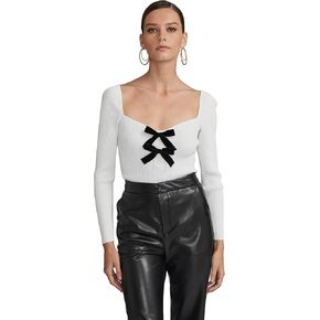 بلوزة كورالي مخملية على شكل فيونكة للسيدات in Kuwait