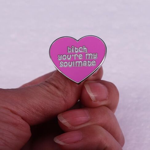 طقم بروش قلب وردي مكون من قطعتين للنساء والفتيات "أنت رفيق روحي" خطوط Bff أفضل صديق شارة دبوس دبابيس طية صدر السترة من المينا المضحكة دبابيس مطابقة للصداقة والأزواج هدايا عيد الميلاد in Kuwait