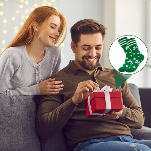 زوجان من جوارب عيد القديس باتريك من اوبوسات in Kuwait