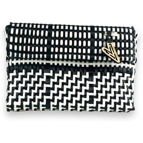 MARIA VICTORIA-Accent-Handwoven plastic Mexican Clutch. Perfect for everyday, indoor and outdoor activities. Water resistant. (ACCENT DI)
