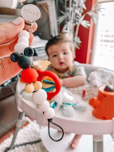 Ali+Oli Silicone Pacifier Clip for Baby (Mouse) 100% Food-Grade BPA Free Newborn Pacifier Holder Infant Binky Clip for Baby Boy or Girl | Food-grade material, Keeps soothers within reach, Secure attachment, Lightweight, Everyday use, Easy cleaning in Kuwait