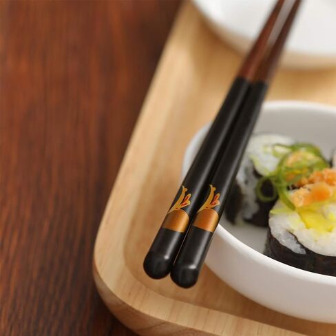 Japanese Natural Wood Chopstick Set Reusable Classic Style Chopsticks Non-slip Design Chop Sticks 5 Pairs Gift Set in Saudi Arabia