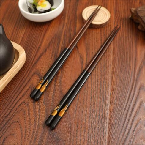 Japanese Natural Wood Chopstick Set Reusable Classic Style Chopsticks Non-slip Design Chop Sticks 5 Pairs Gift Set in Saudi Arabia