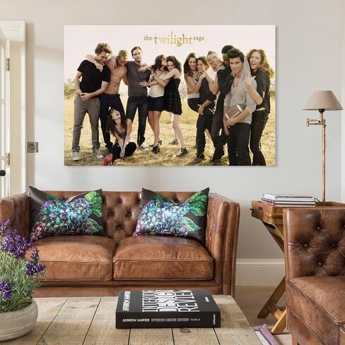 DFVBNH Invincible Anime Poster Cool Comics Style Aesthetic Poster Canvas 90s Wall Art Room Aesthetic Posters 12x18inch(30x45cm) in Saudi Arabia