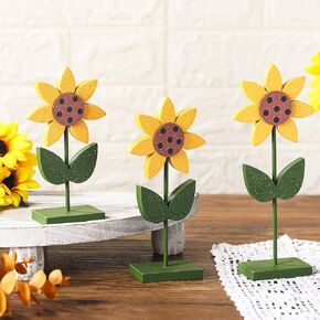 Menkxi 3 Pcs Ladybug Tiered Tray Decor Spring Summer Wooden Ladybug on Stand Decorative Rustic Farmhouse Decorations for Home Kitchen Bookshelf House Office Spring Party