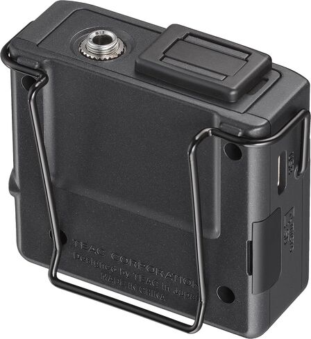 مسجل مجال الصوت TASCAM DR-10L Pro فائق الصغر 32 بت مع ميكروفون Lavalier وتقنية محول AD المزدوج (أسود) in Kuwait