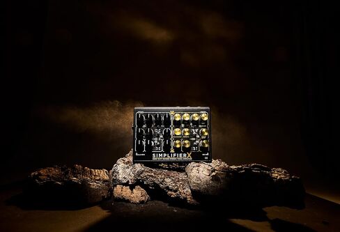 DSM & Humboldt Electronics Simplifier X Zero Watt Stereo Guitar Preamp CabSim in Saudi Arabia