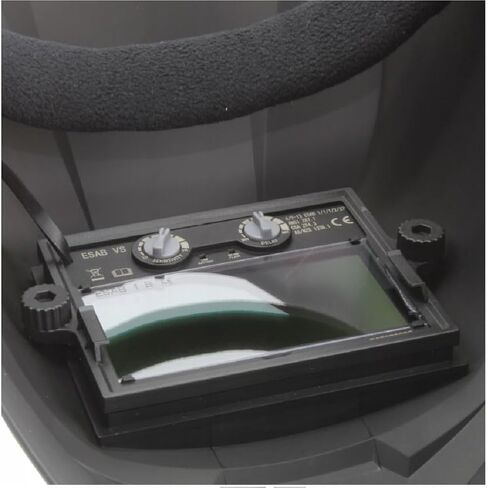 ESAB 0700000490 SAVAGE A40 خوذة لحام سوداء ذات تعتيم تلقائي، تعديل الظل الخارجي، مستشعر أربعة قوس، تعتيم تلقائي، عدسة عرض الألوان الحقيقية 3.93 بوصة × 1.96 بوصة، التحكم في الحساسية/التأخير in Kuwait