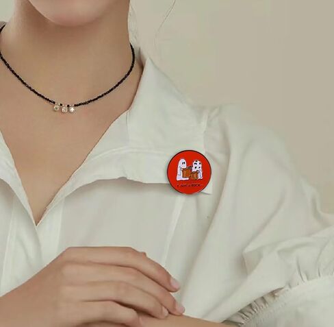 "لقد حصلت على صخرة" شبح بروش دبوس للفتيات الفتيان جولة البرتقال مضحك زر شارة لطيف الجدة المينا التلبيب دبابيس لحقائب الظهر الملابس أكياس جاكيتات قبعة ديكور الإكسسوارات هالوين المجوهرات هدية in Kuwait