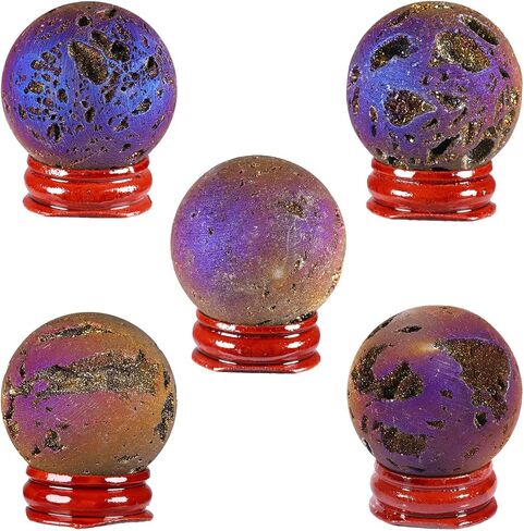 Cheungshing Angel Aura Quartz Druzy Geode Sphere مع قاعدة خشبية، تمثال نحت كرة عقيق كريستال كوارتز مطلي بالتيتانيوم لعيد الفصح، أزرق غامق in Saudi Arabia