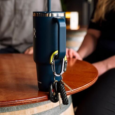 GEAR AID HEROCLIP Carabiner Gear Clip and Hook (متوسط) للتخييم وحقيبة الظهر وحقائب السفر وتنظيم المرآب in Kuwait