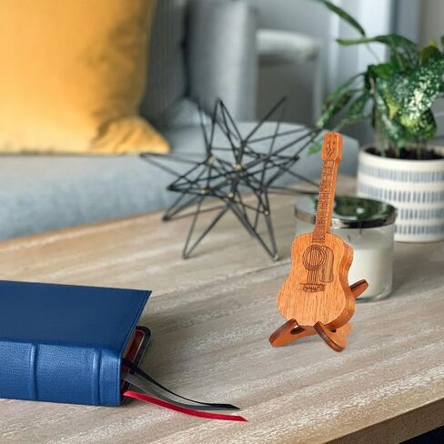 Guitar Pick Box, Wooden Guitar Pick Holder Custom Acoustic Guitar Pick Case Guitar Pick Rack with 3 Guitar Picks and Stand for Guitar Electric Bass Ukulele Lovers (Beige Drawstring Gift Bag) in Saudi Arabia
