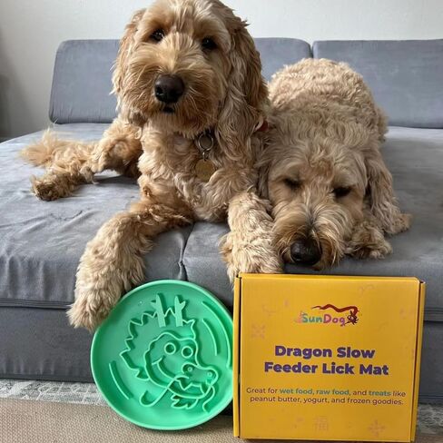 وعاء التغذية البطيء سنة التنين من صن دوج - وعاء ألغاز من السيليكون وبساط لعق مع شفط للكلاب والقطط. الأكل البطيء، تقليل الملل، بساط علاج الكلاب مثالي للهدايا - تصميم SunDog الحصري in Kuwait