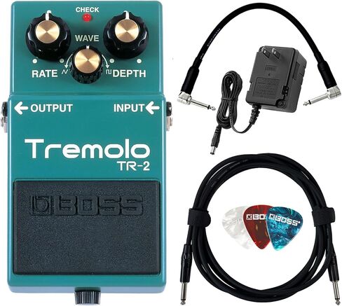حزمة Boss TR-2 Tremolo مع كابل الآلة، وكابل التصحيح، واللقطات in Saudi Arabia
