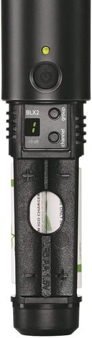 نظام الميكروفون اللاسلكي Shure BLX1288/CVL UHF - مثالي للكنيسة والكاريوكي والمسرح والغناء - عمر البطارية 14 ساعة، نطاق 300 قدم | يتضمن ميكروفونات محمولة باليد وميكروفونات Lavalier، وجهاز استقبال ثنائي القناة | فرقة J11 in Saudi Arabia