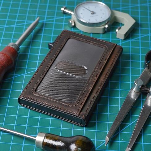 محفظة رفيعة لحامل بطاقات الائتمان للرجال والنساء - محافظ رجالية صغيرة الحجم تحجب RFID - حافظة بطاقات معدنية بجيب أمامي من الجلد الرقيق مع صندوق هدايا (بني داكن) in Kuwait