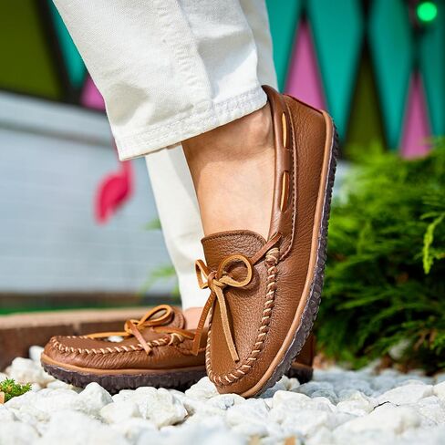 Minnetonka Women's Deerskin Tread in Kuwait