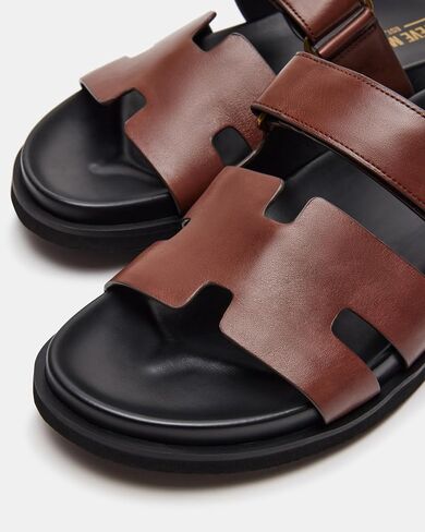 Steve Madden Men's Maiven Sandal in Saudi Arabia