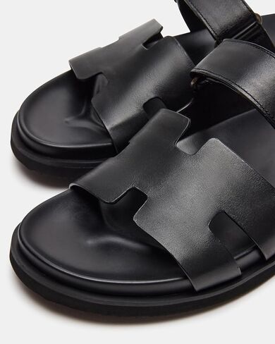 Steve Madden Men's Maiven Sandal in Saudi Arabia