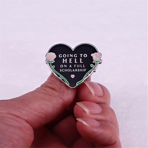 أنا ذاهب إلى الجحيم على منحة دراسية كاملة بروش الهالوين الظلام الفن شارة هدية للبنين الطلاب الرجال النساء المينا دبوس للملابس زي قبعة المدرسية DIY الديكور in Kuwait