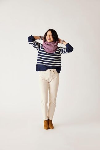 Carve Designs Womens Harper Infinity Scarf in Saudi Arabia