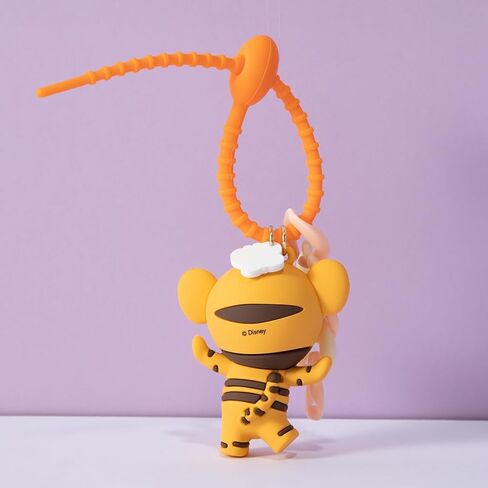 سلاسل مفاتيح لطيفة من MINISO للنساء/الفتيات، ملحقات سلسلة مفاتيح ويني ذا بوه، سلاسل مفاتيح معصم لحقيبة الظهر ومفاتيح السيارة in Kuwait