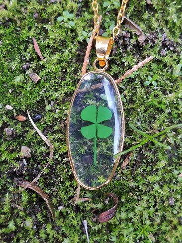 Good Luck Necklace for Women, Girl, Protection Amulet Gold Chain Delicate Jewelry - Sympaty Gift for Her Clover or Evil Eye Pendant in Saudi Arabia