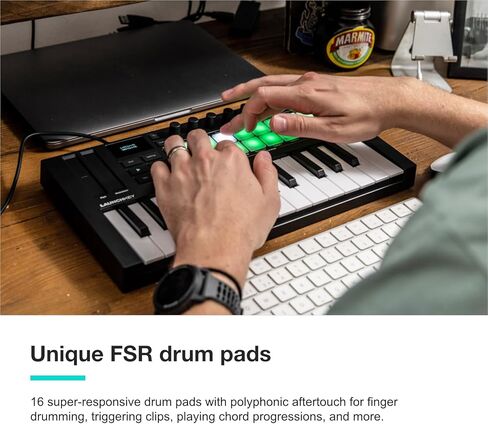 Novation Launchkey 61 [MK4] – 61 مفتاحًا شبه مرجح، USB، وحدة تحكم لوحة مفاتيح MIDI مع تكامل DAW. أوضاع التآلف والمقياس، و8 منصات طبول، وأداة تتابعية - تتضمن حزمة برامج لإنتاج الموسيقى in Kuwait