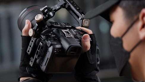 Tilta Half Camera Cage for Canon R5C Lightweight Kit | Dual Directional Arca-Swiss Quick Release Plate | Unobstructed Original Grip | Silicone Pad – Black in Saudi Arabia