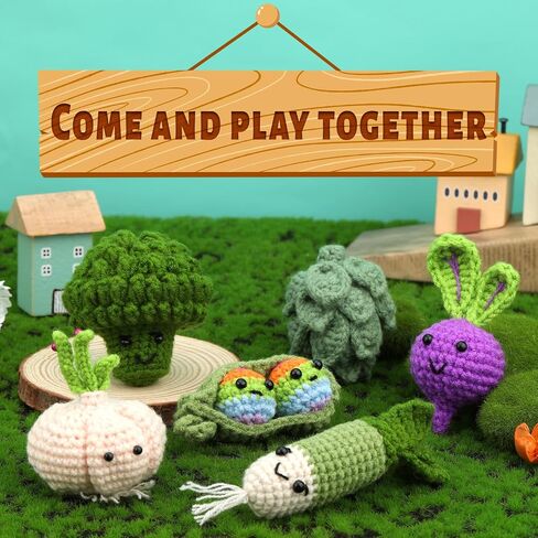 FTEVEN Crochet Kit for Beginners, Christmas Dog Crochet Starter Kit for Beginners Adults with Step-by-Step Video Tutorials, Crochet Yarns and Knitting Accessories for DIY Craft Handmade in Kuwait